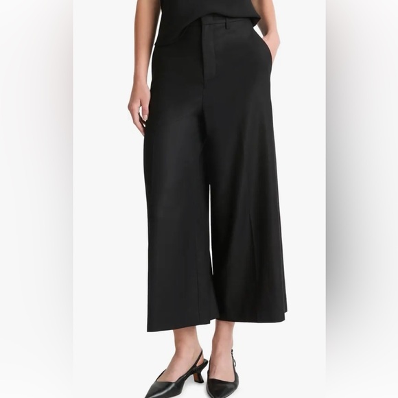 Vince Pants - Vince Black Wide Leg Cropped Pants – Size 4